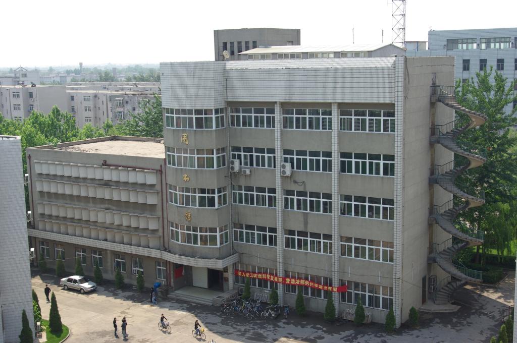 沈富可：“十年規劃”促教師信息素養提升